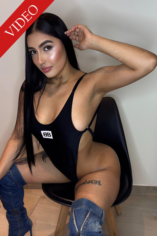 Ibiza Tops - Escorts - MANUELA